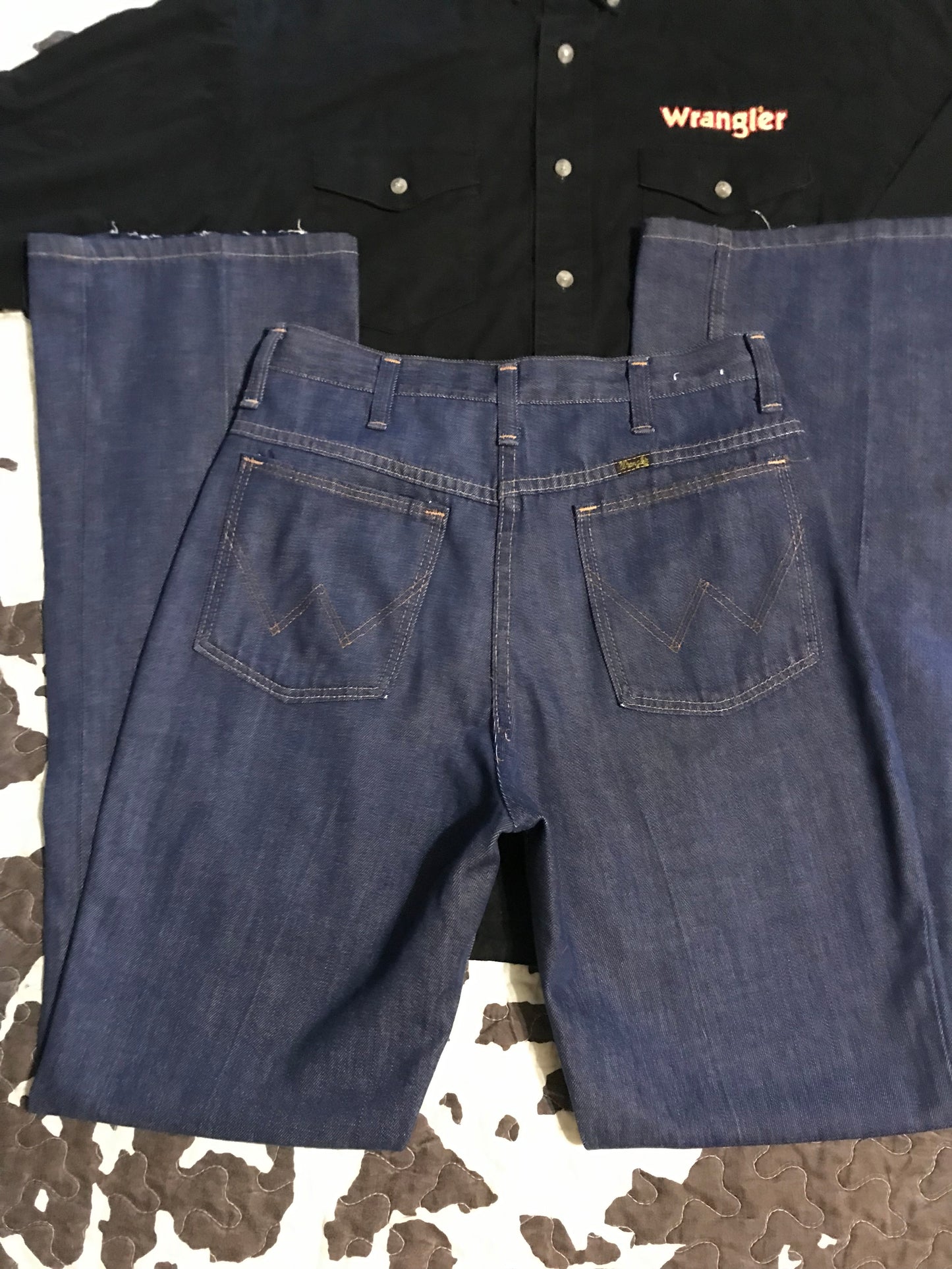 Retro Blue Wrangler Jeans (27.5”-28” Waist)