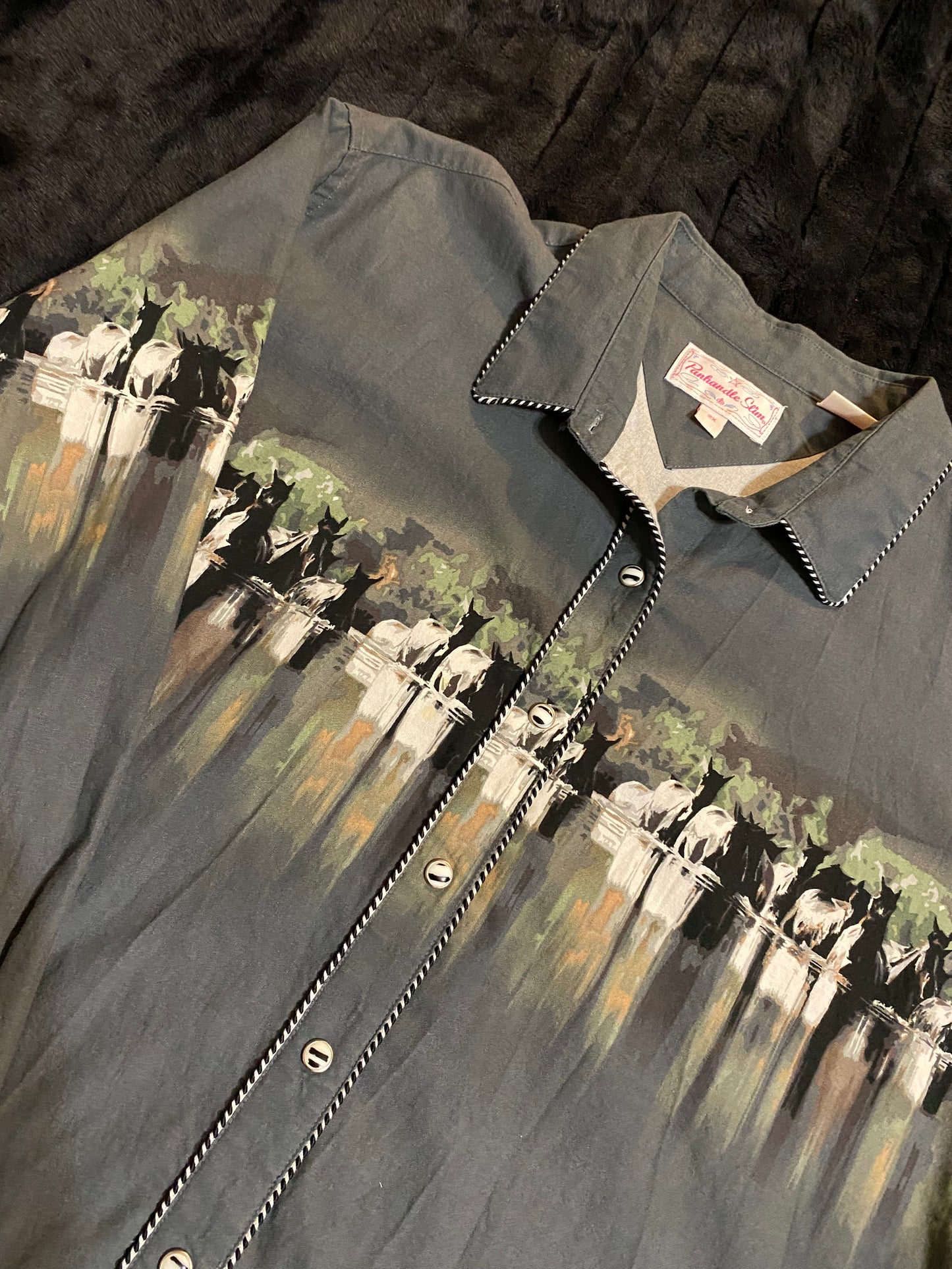 Silver Stallion Snaps (Womens 2XL)