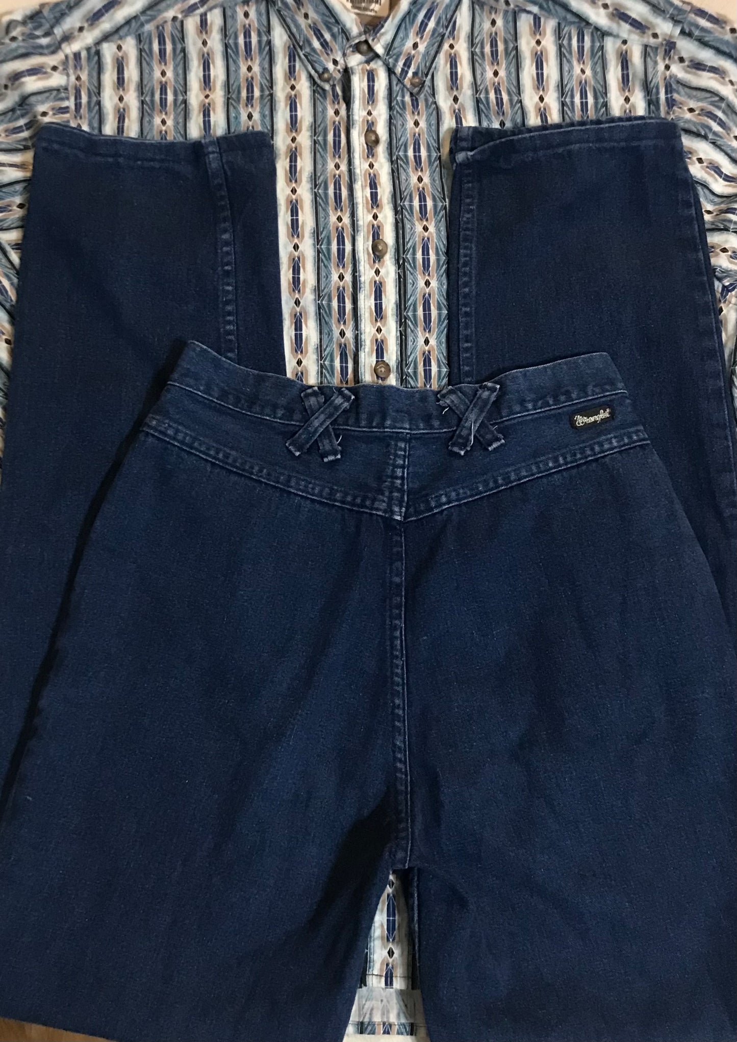 Lovesick Blues Britches (27.5 x 35)
