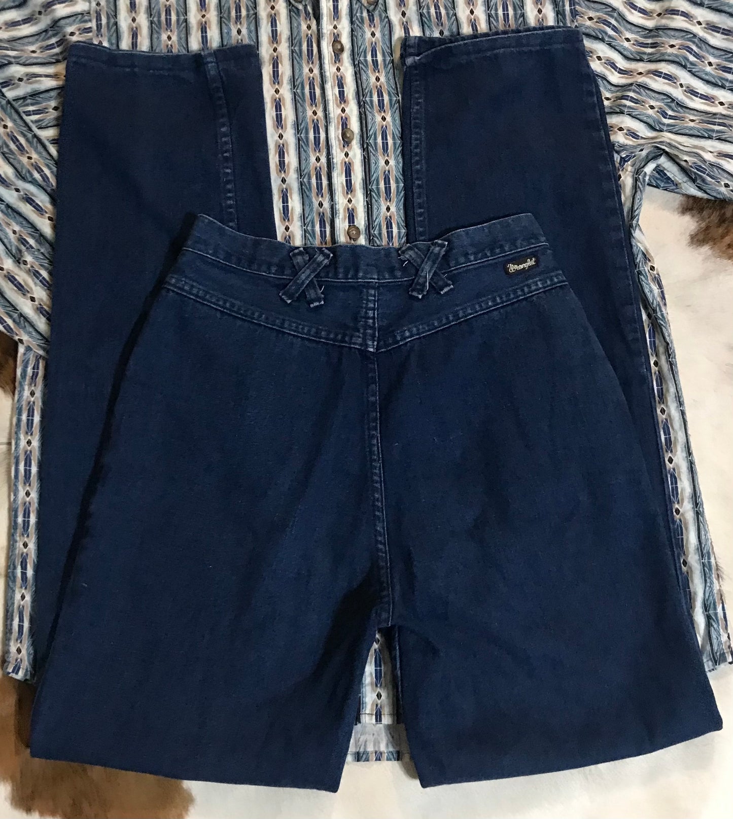 Lovesick Blues Britches (27.5 x 35)
